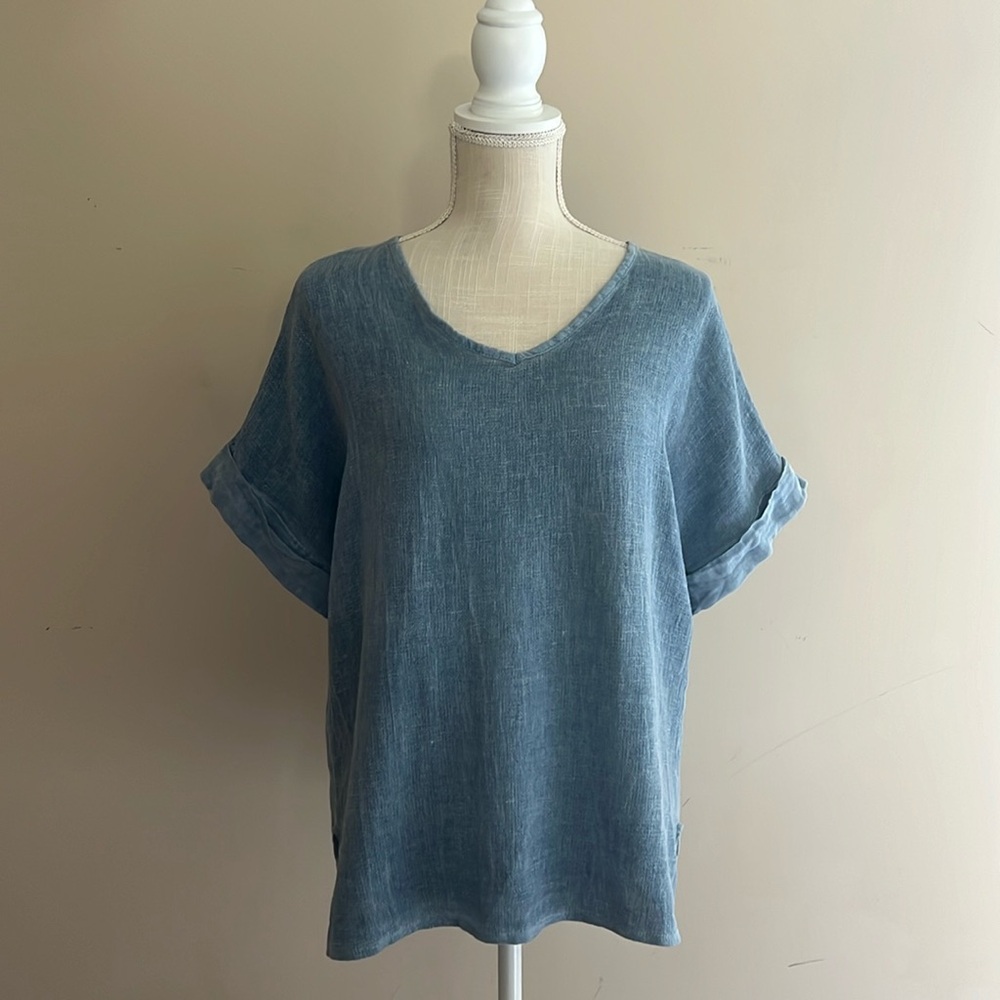 NWT Tempo Paris Linen V-Neck Roll Sleeve Tee T-Shirt Size: M
